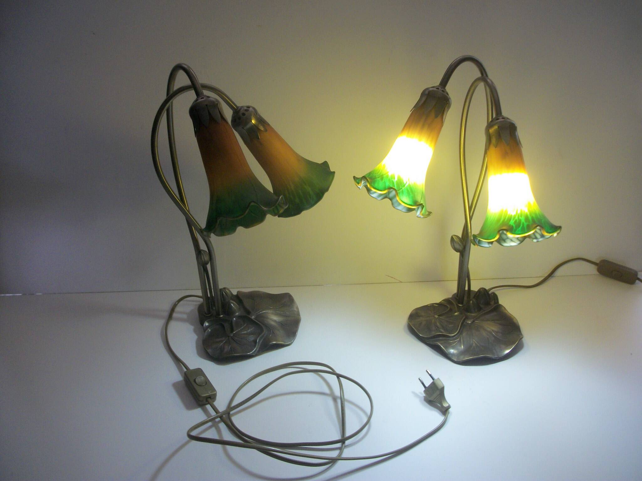 Paire de lampes nymphéas