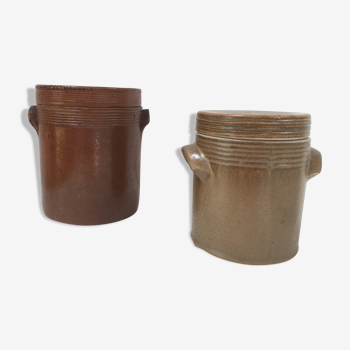 Duo of charentais pots in sandstone