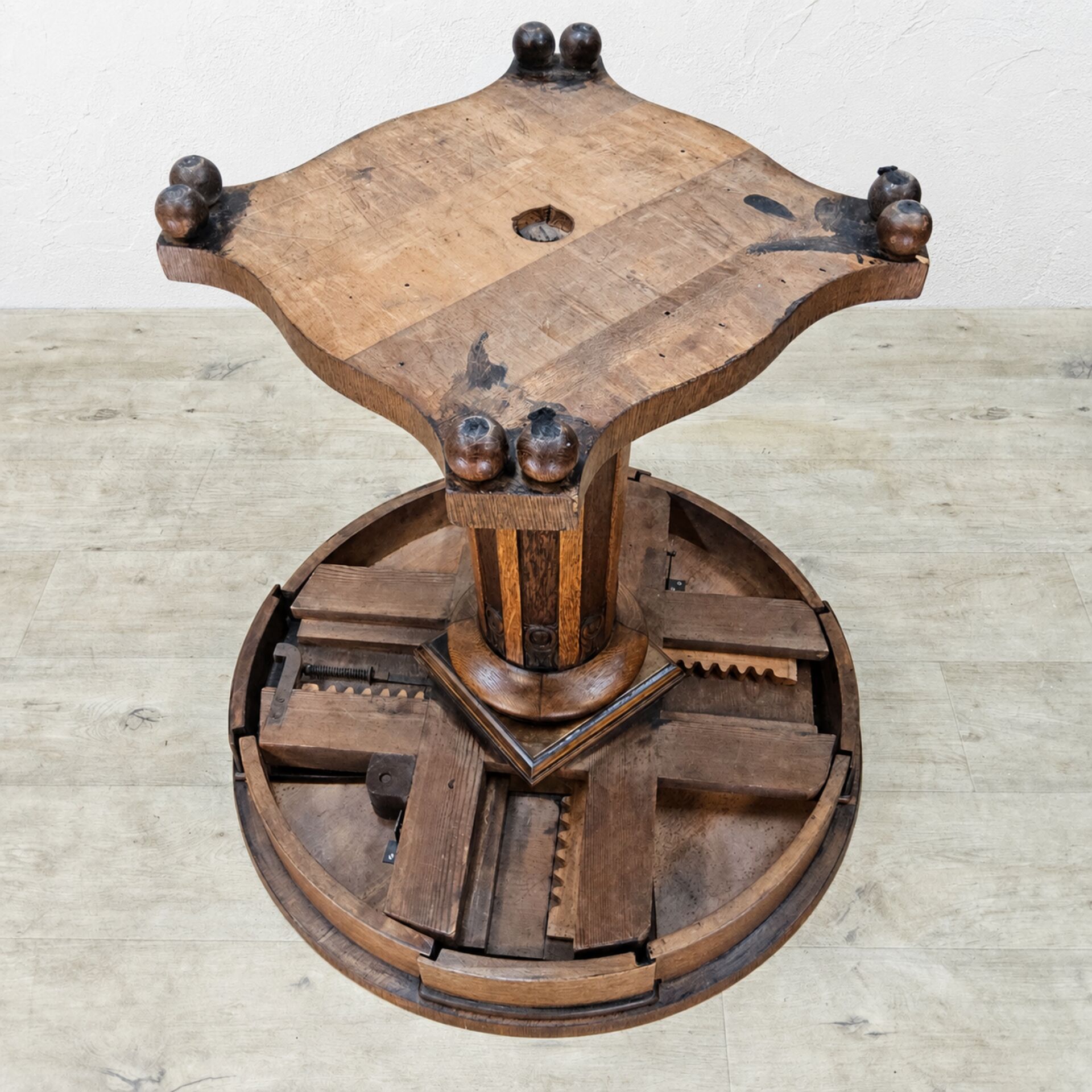 Antique oak Art Deco games table / card table