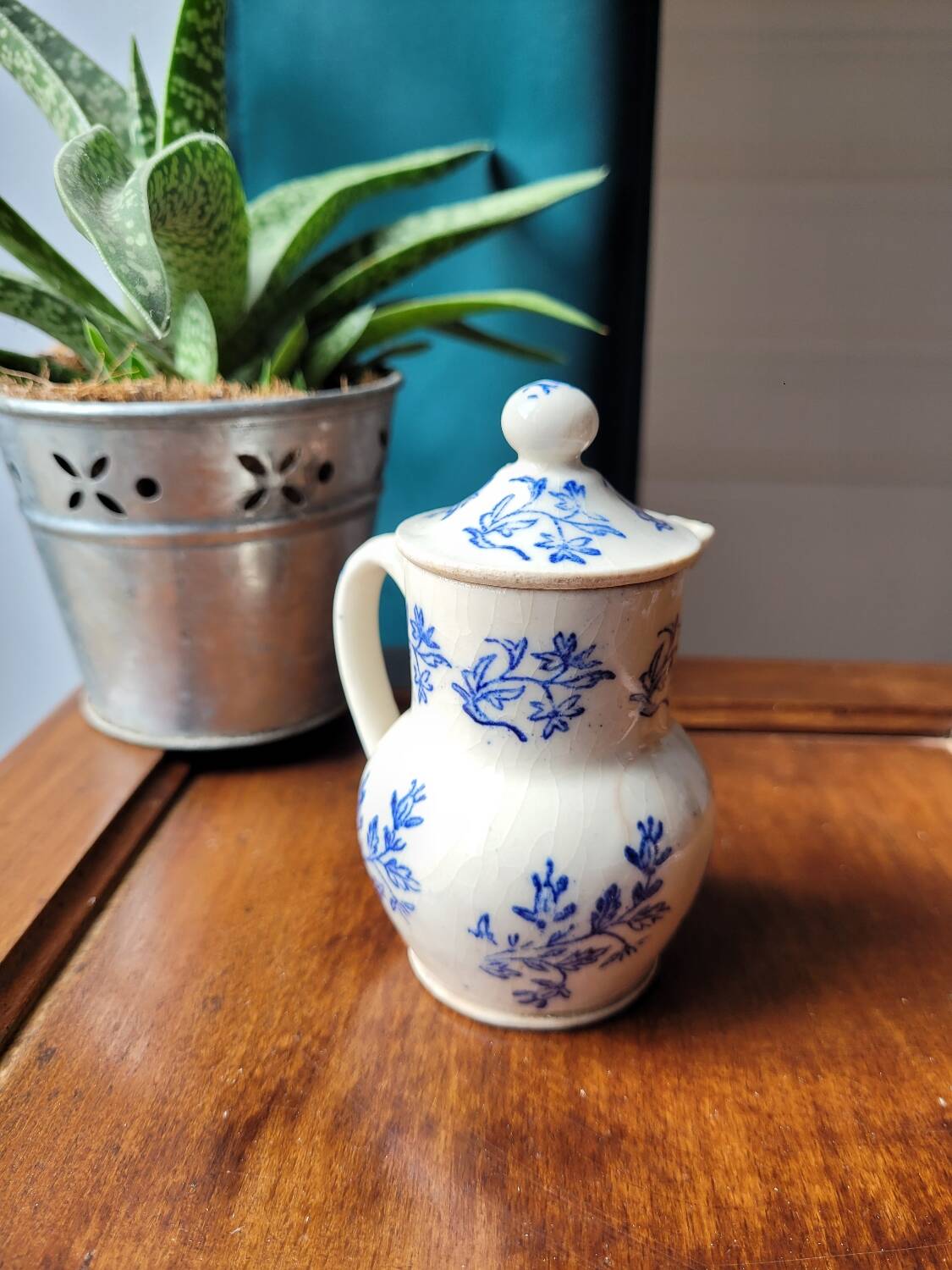 Small milk jug Terre de fer