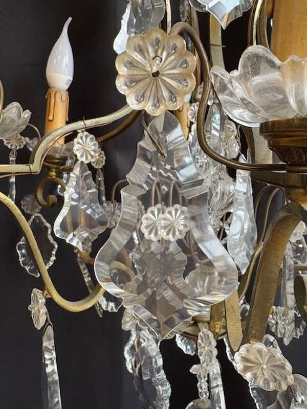 Lustre ancien à pampilles en verre et bronze doré – 6 bras – style Louis XV