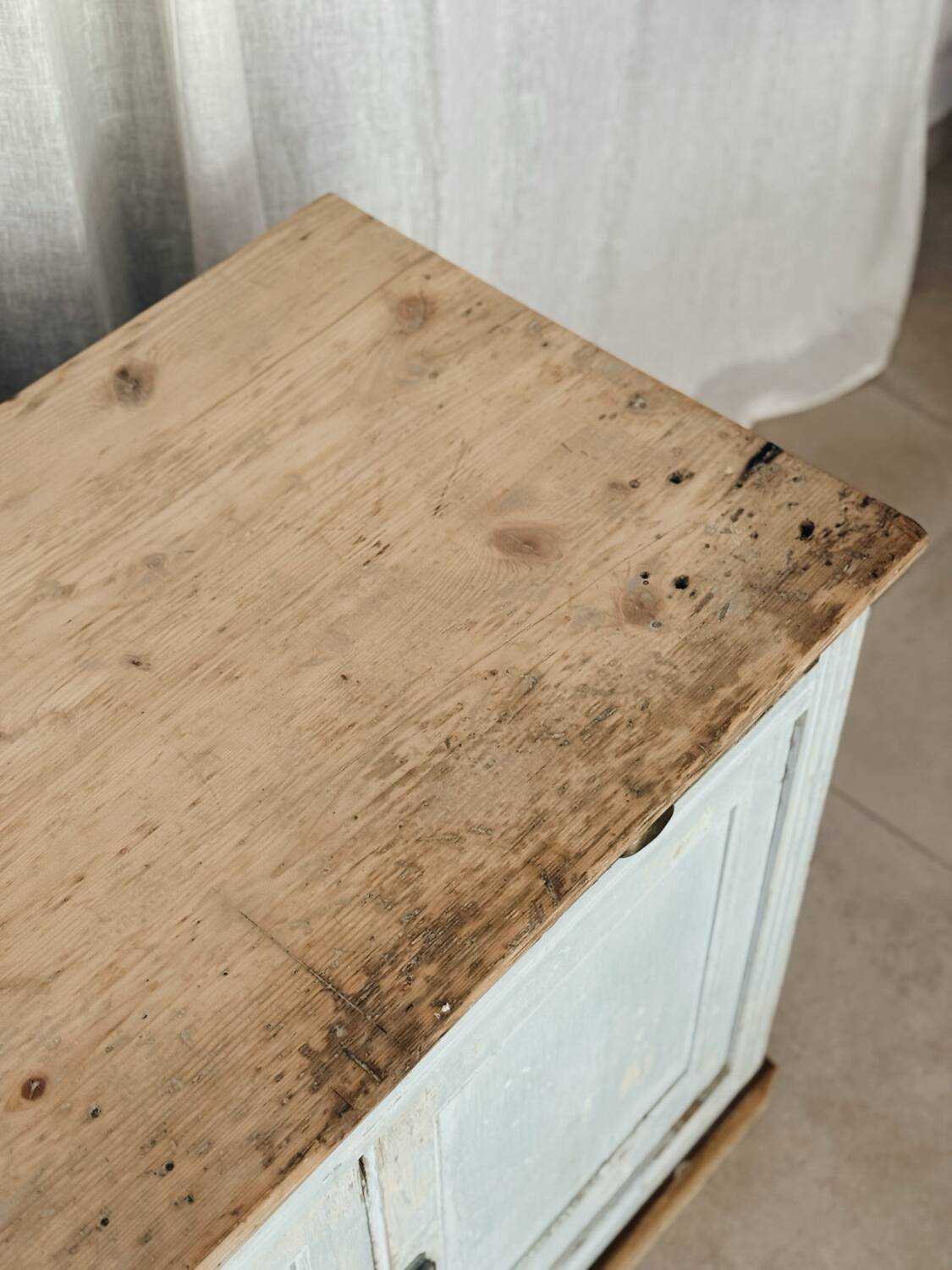 Parisian sideboard with blue-grey patina
