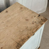 Buffet parisien patiné bleu gris