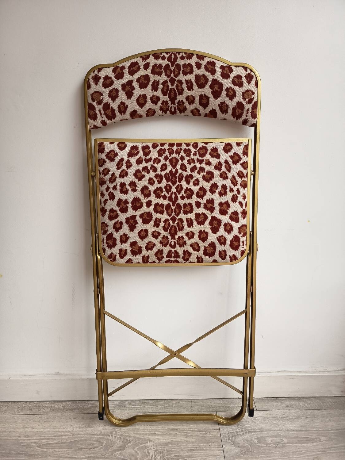 Folding chair