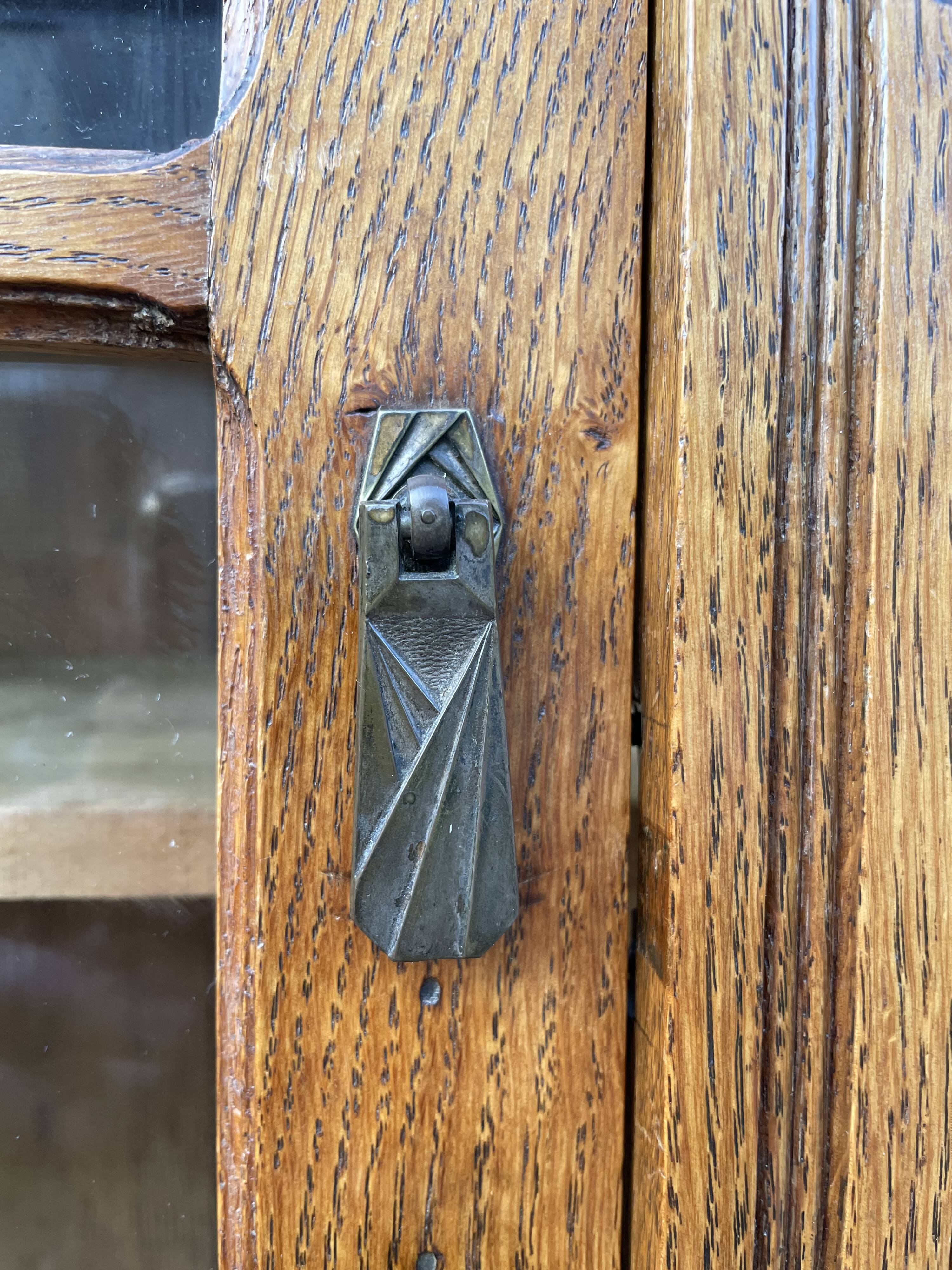 Buffet 2 body art deco