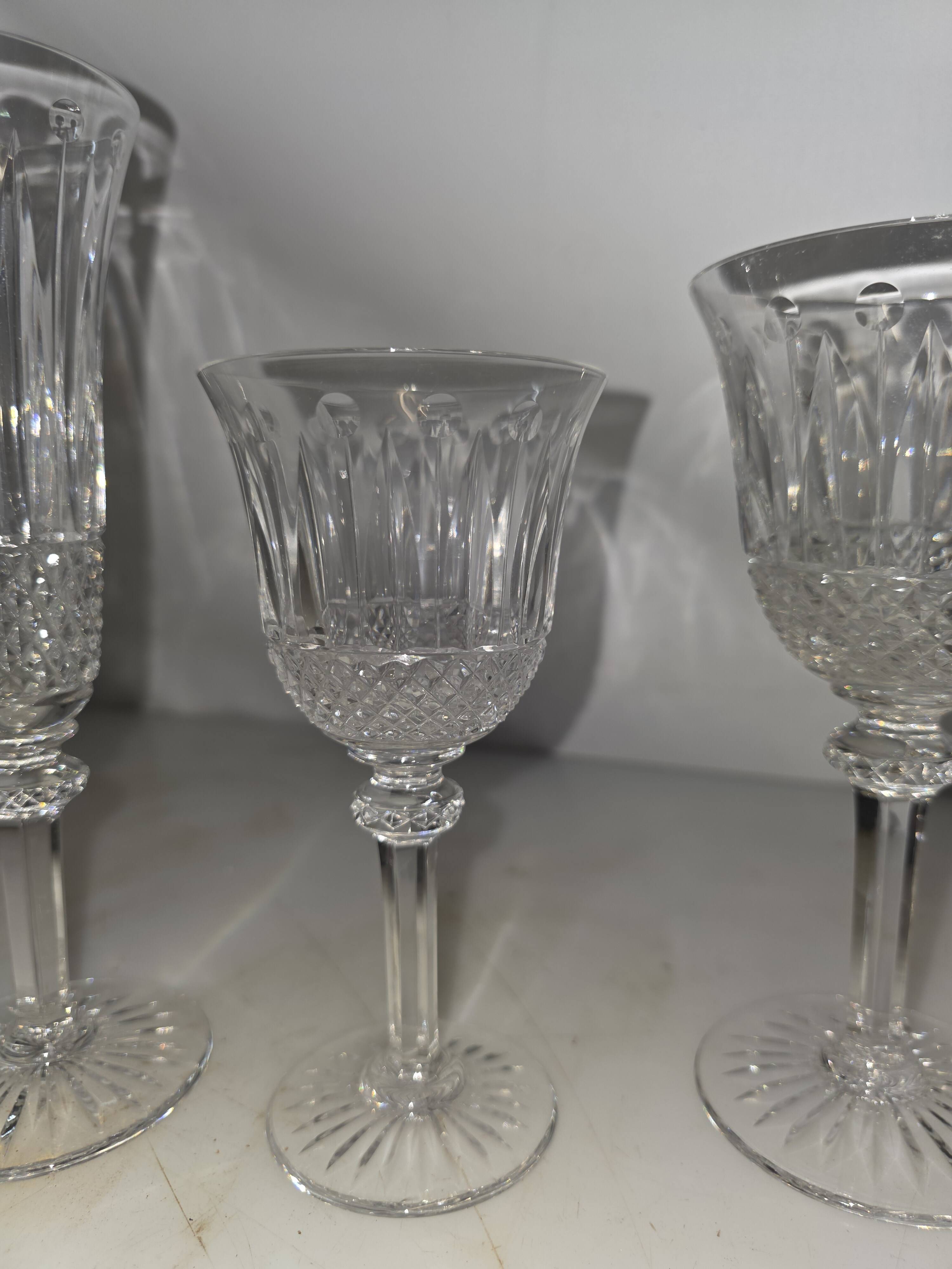 Service de 27 verres en cristal de Saint-Louis — Modèle Trianon