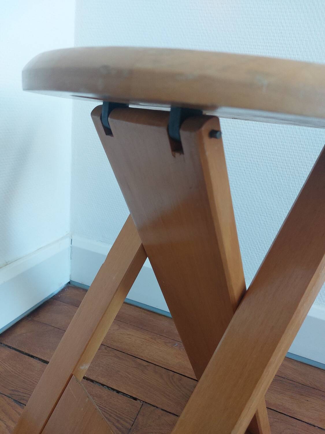 Set of 2 suzy stools