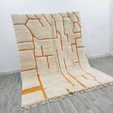 Handmade traditional Moroccan rug 2/3 m