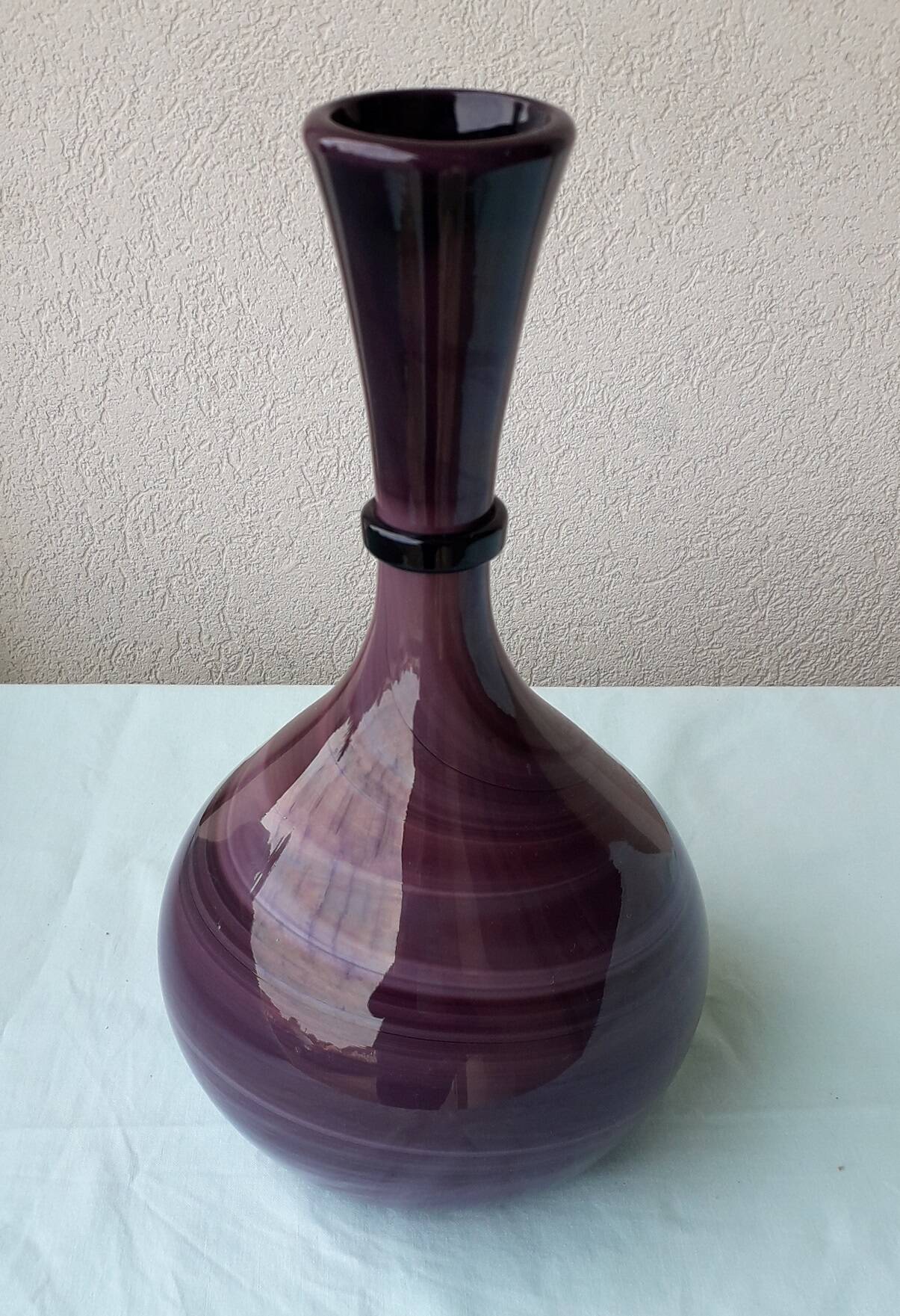Maure Vieil glass soliflore vase