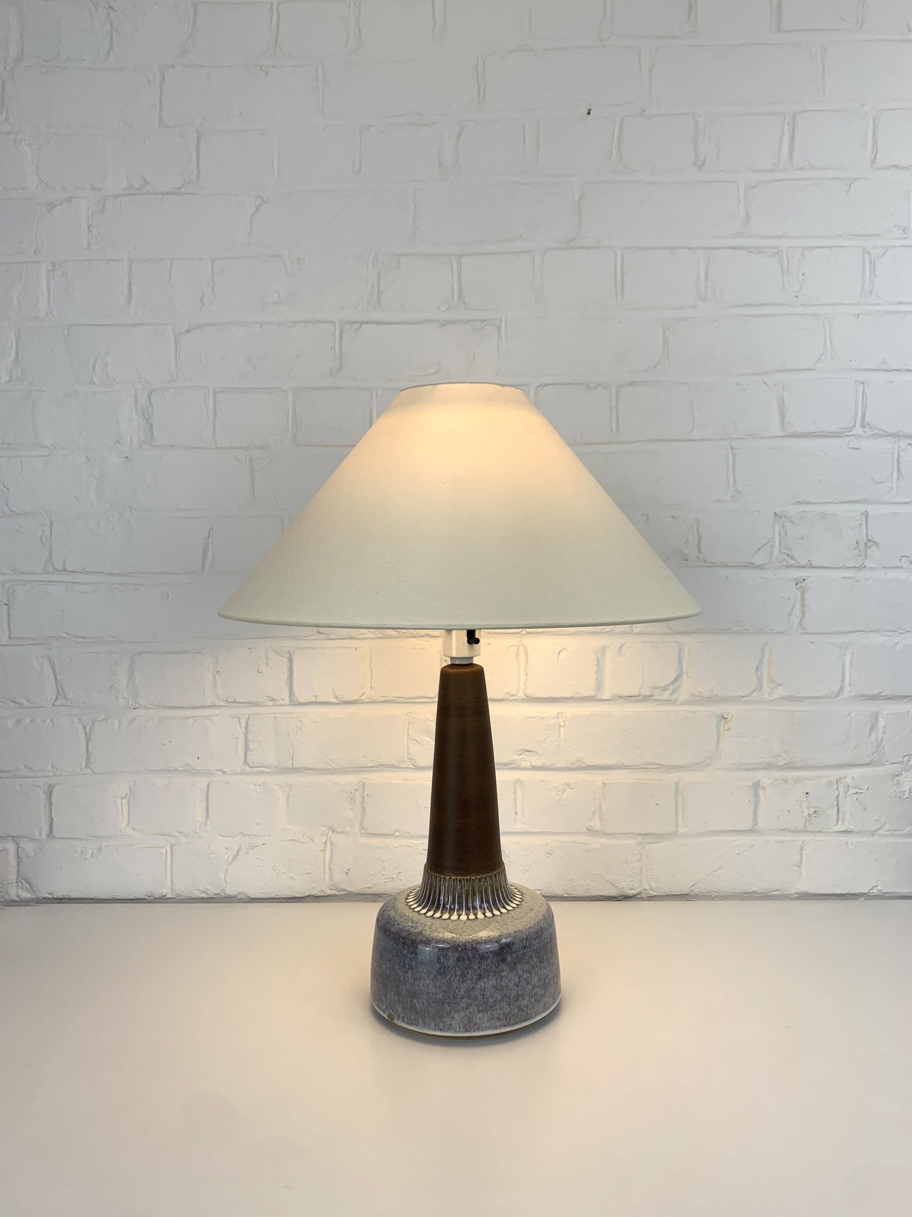 Scandinavian table lamp in ceramic Søholm Stentøj Denmark