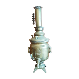 Samovar en laiton ancien