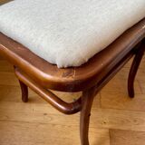 Wooden and beige cotton piano bench