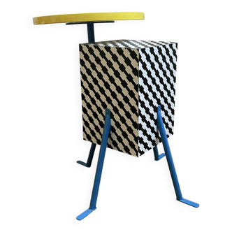 Kristall table by Michele De Lucchi – Memphis Milano – Postmodern design