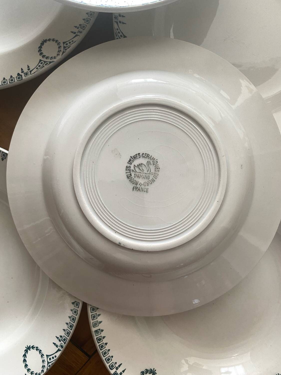 Set of 8 deep plates, Saint Amand ironstone.