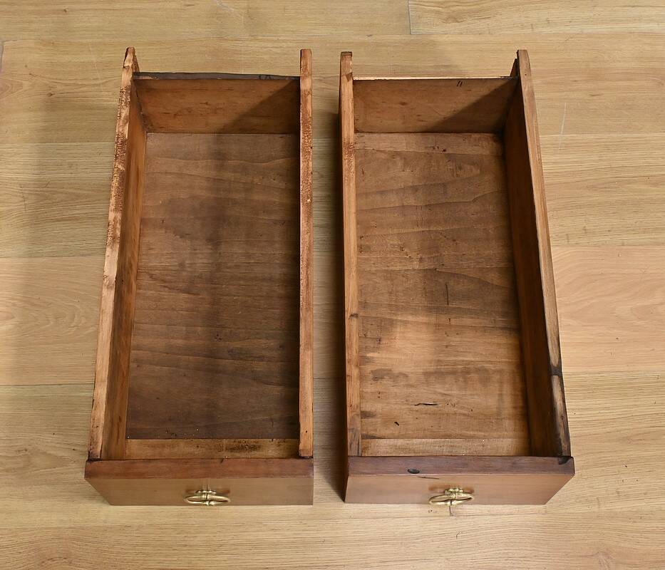 Cherrywood Desk Table, Louis XV Style – Part 2 of the 19th Century