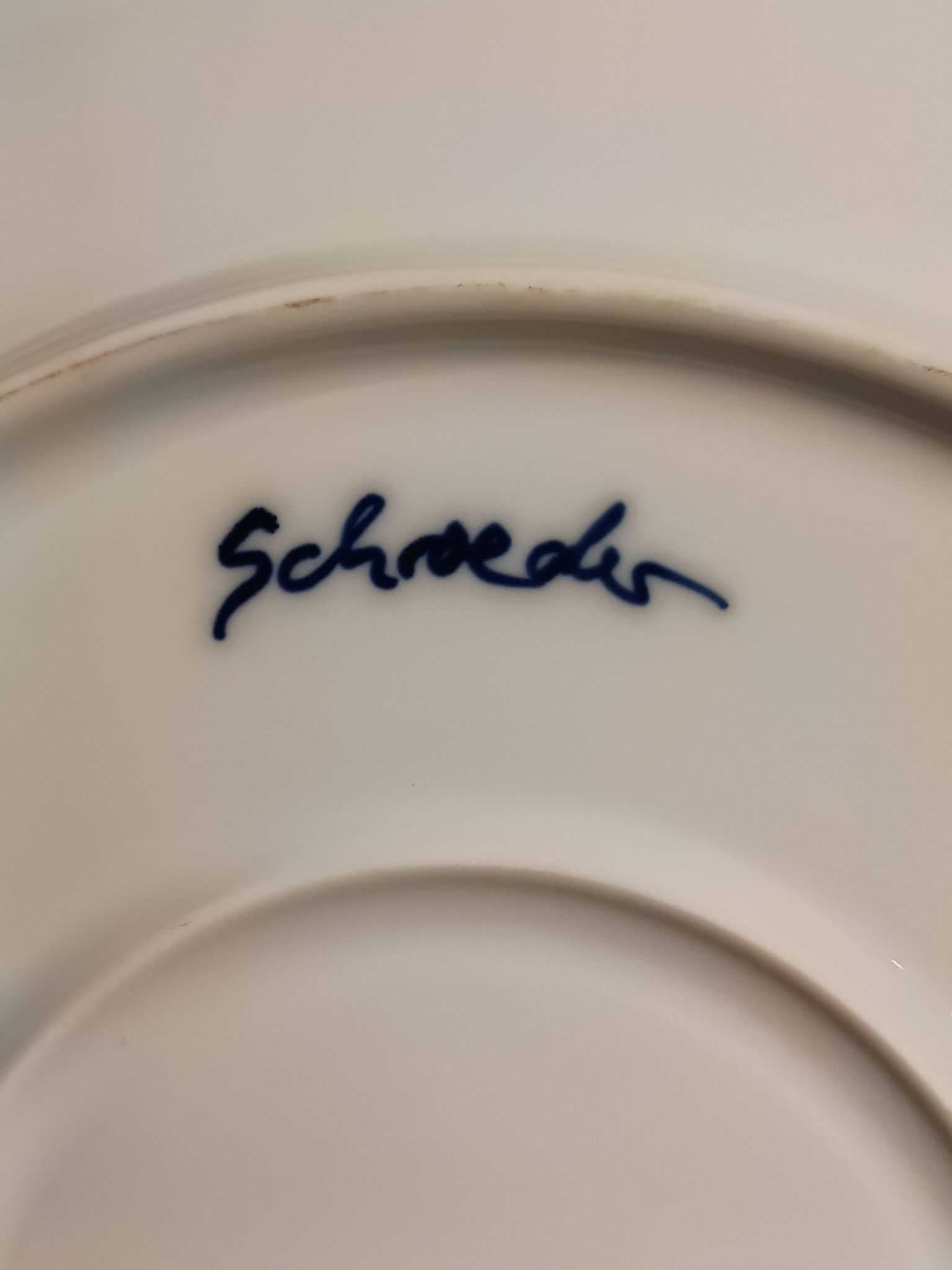Large designer plate signed by Barbara Schroeder – 41 cm – Contemporary ceramic
