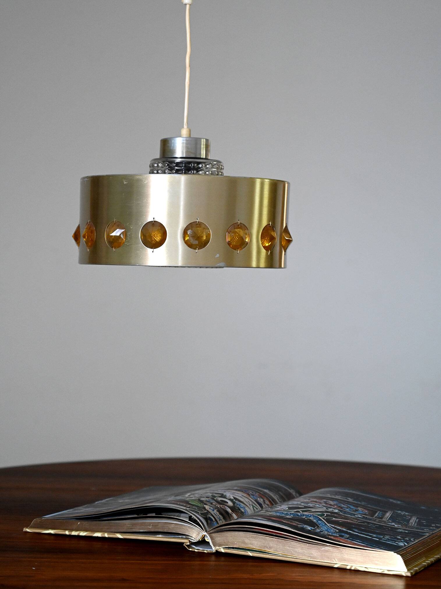 Metal and glass pendant lamp
