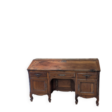 Bureau à pente