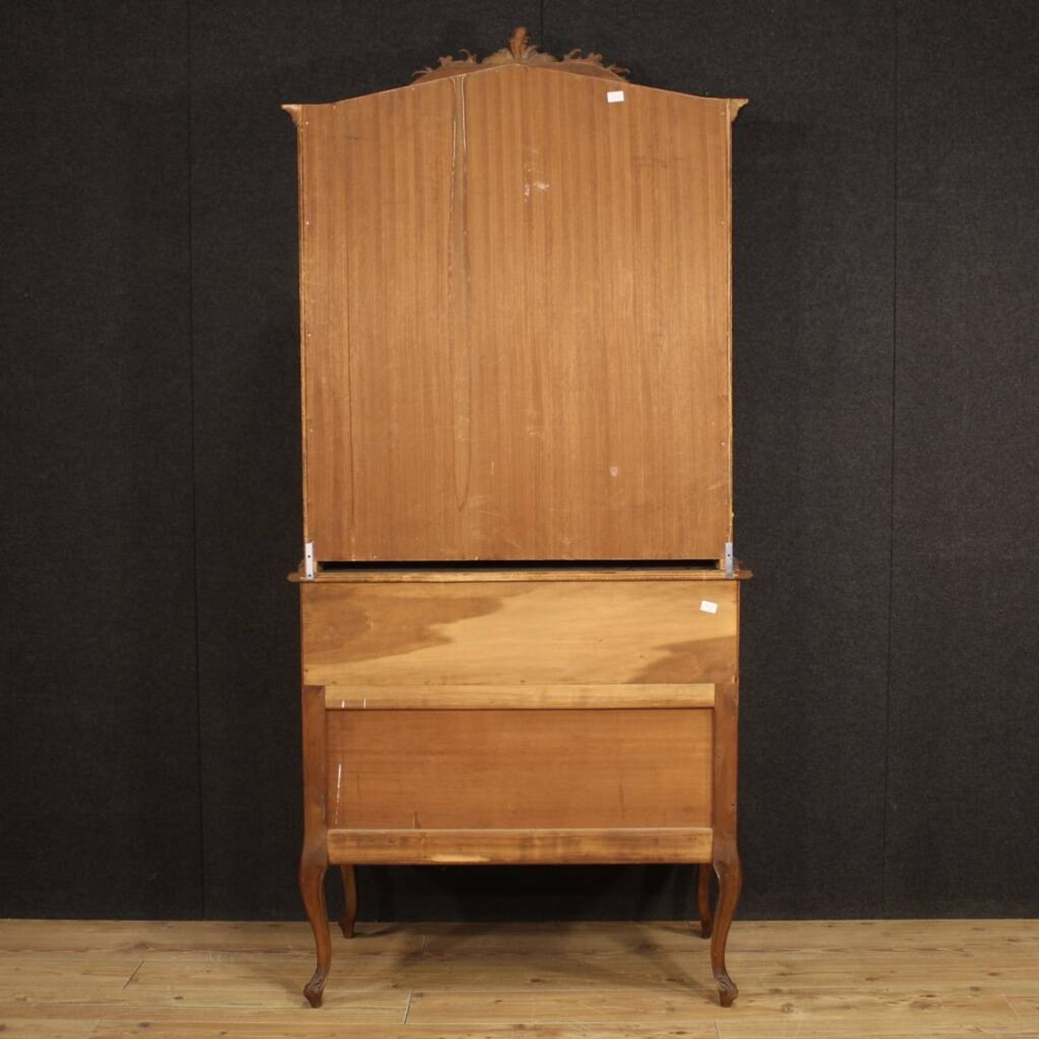 Élégante vitrine italienne à double corps des années 1950