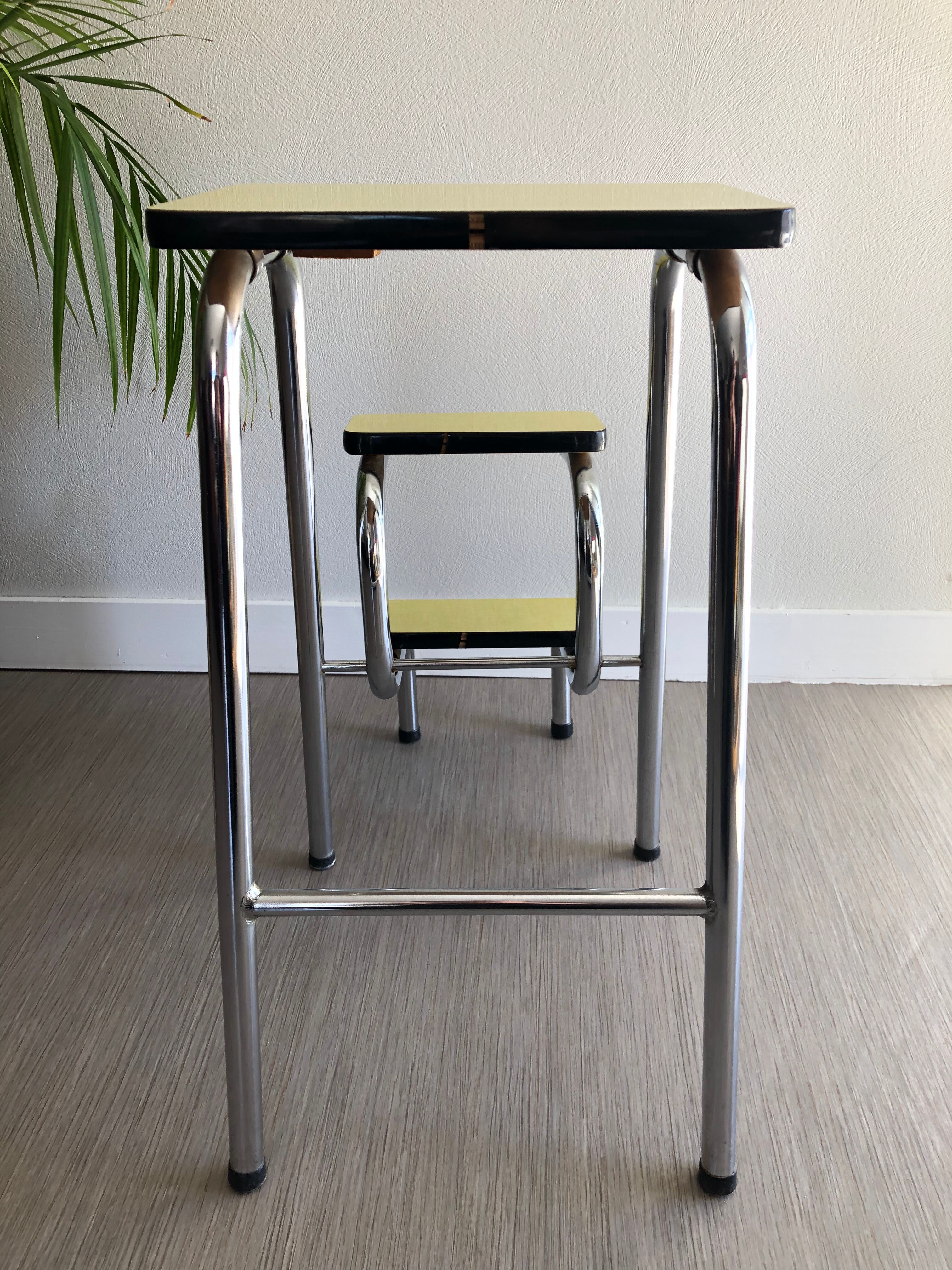 Yellow formica foot walk