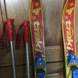 Vintage children's ski pair