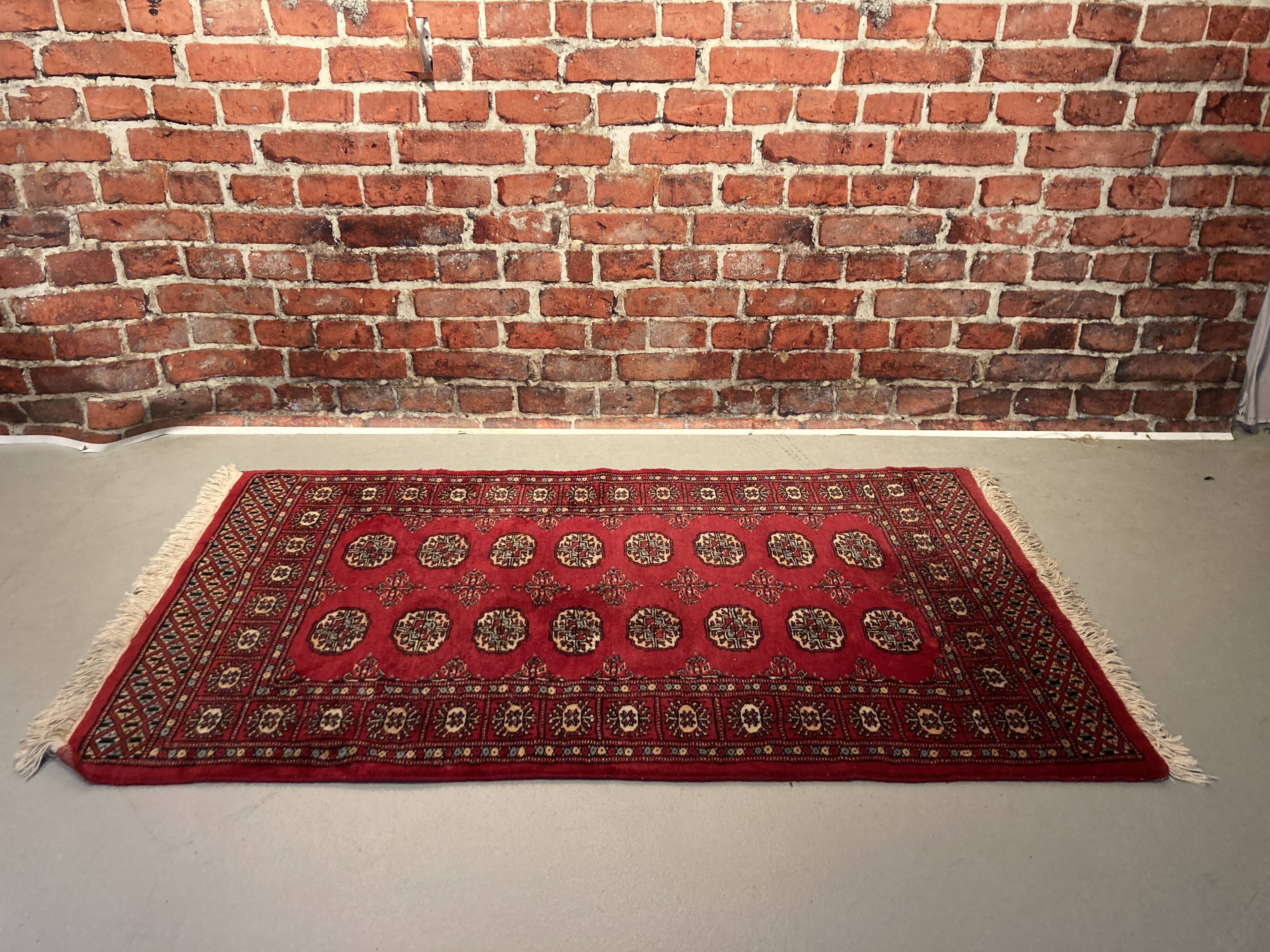 Hand-knotted oriental rugs in wool and silk