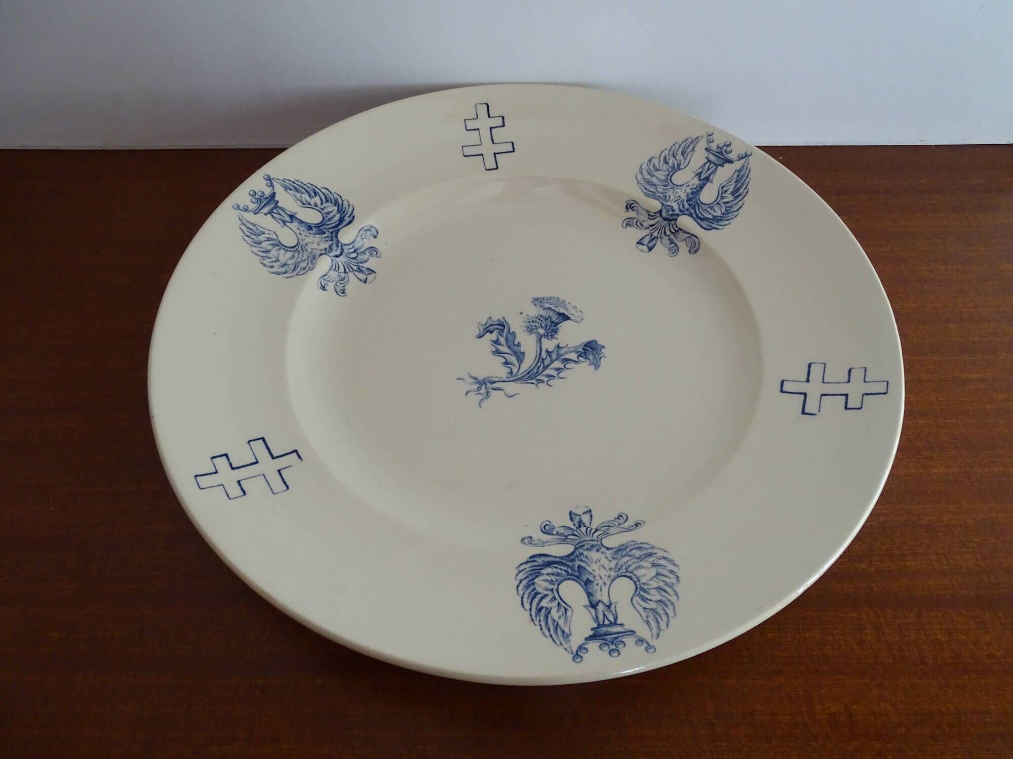 Round earthenware dish KG Lunéville - Lorraine Cross - Empress service Ø 32.5 cm
