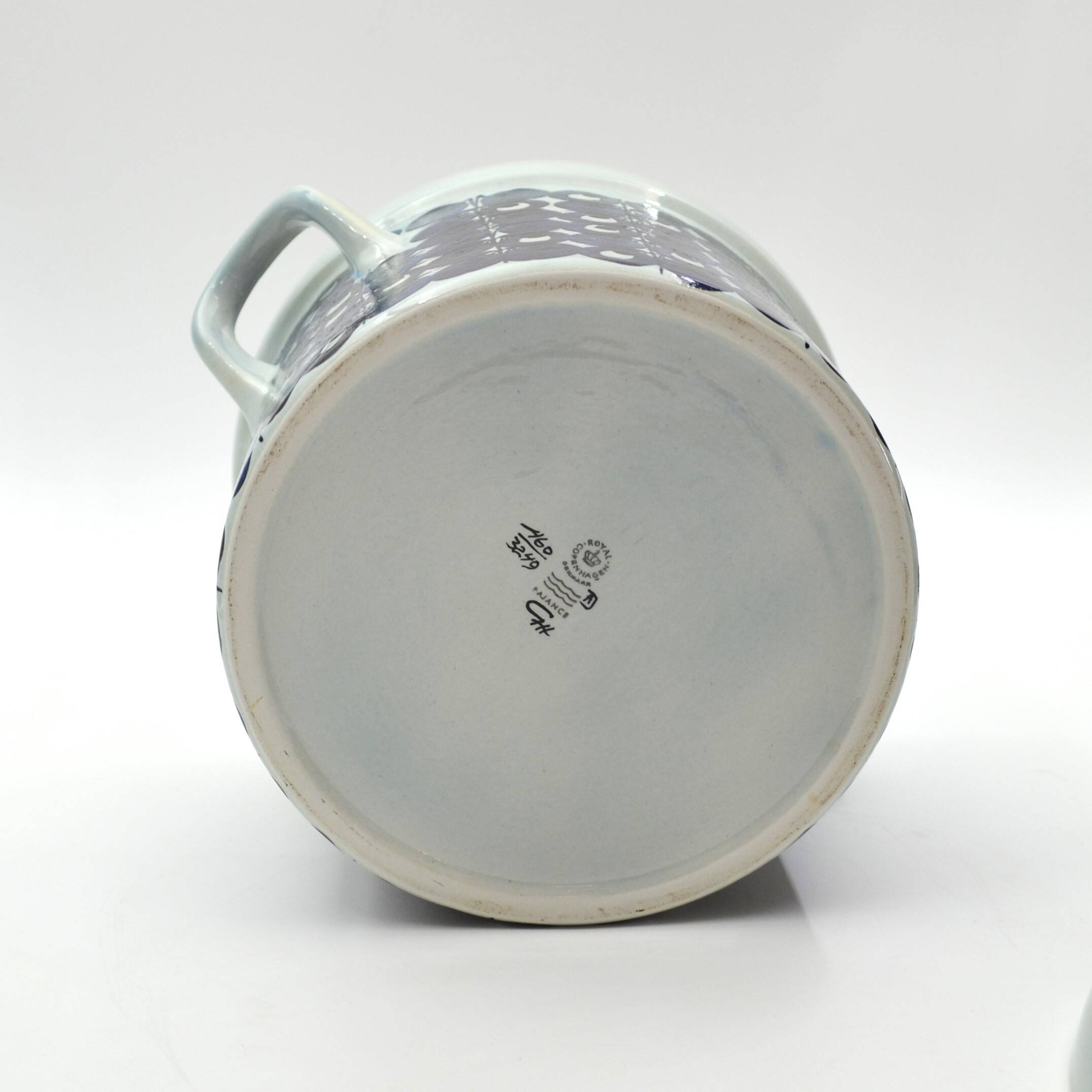 16-piece earthenware punch set from the Tenera series by Grete Helland-Hansen for Royal Copenhagen