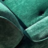 Fauteuil en velours vert "spage age" par Beka, 1970