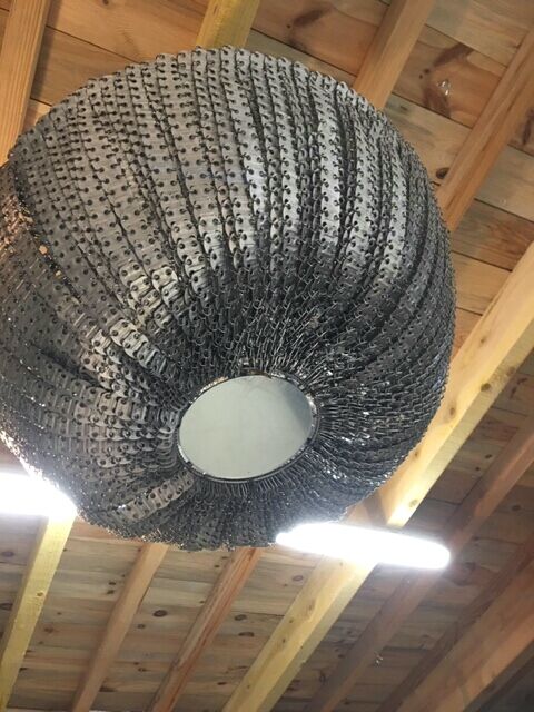 Lustre design cotte de maille 8 lampes