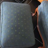 Eared shepherdess and cushion pouf - duck green color - Gille Nouailhac