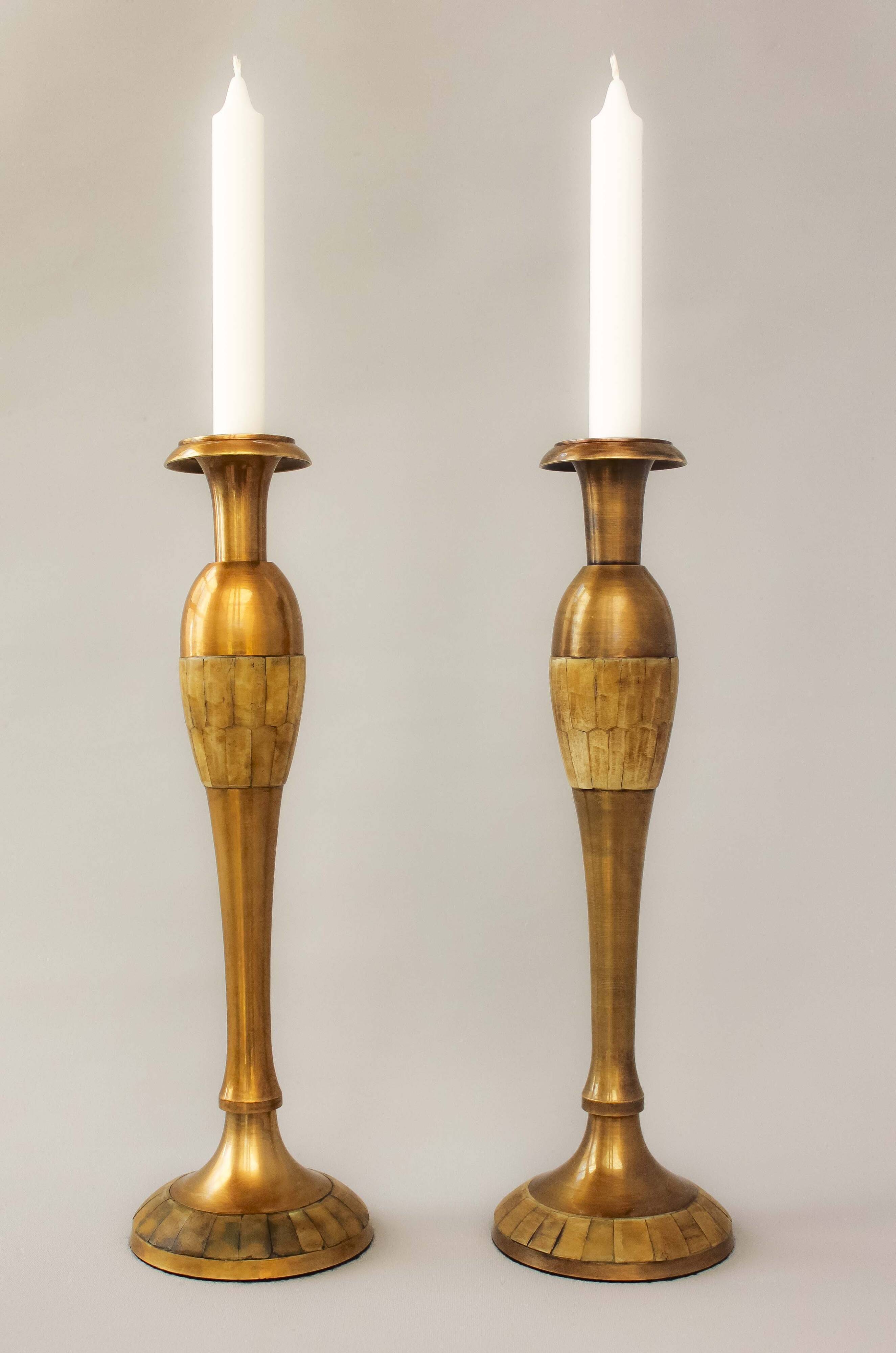 Pair of original bronze candelabros decorated by hand. Porta velas.