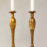 Pair of original bronze candelabros decorated by hand. Porta velas.