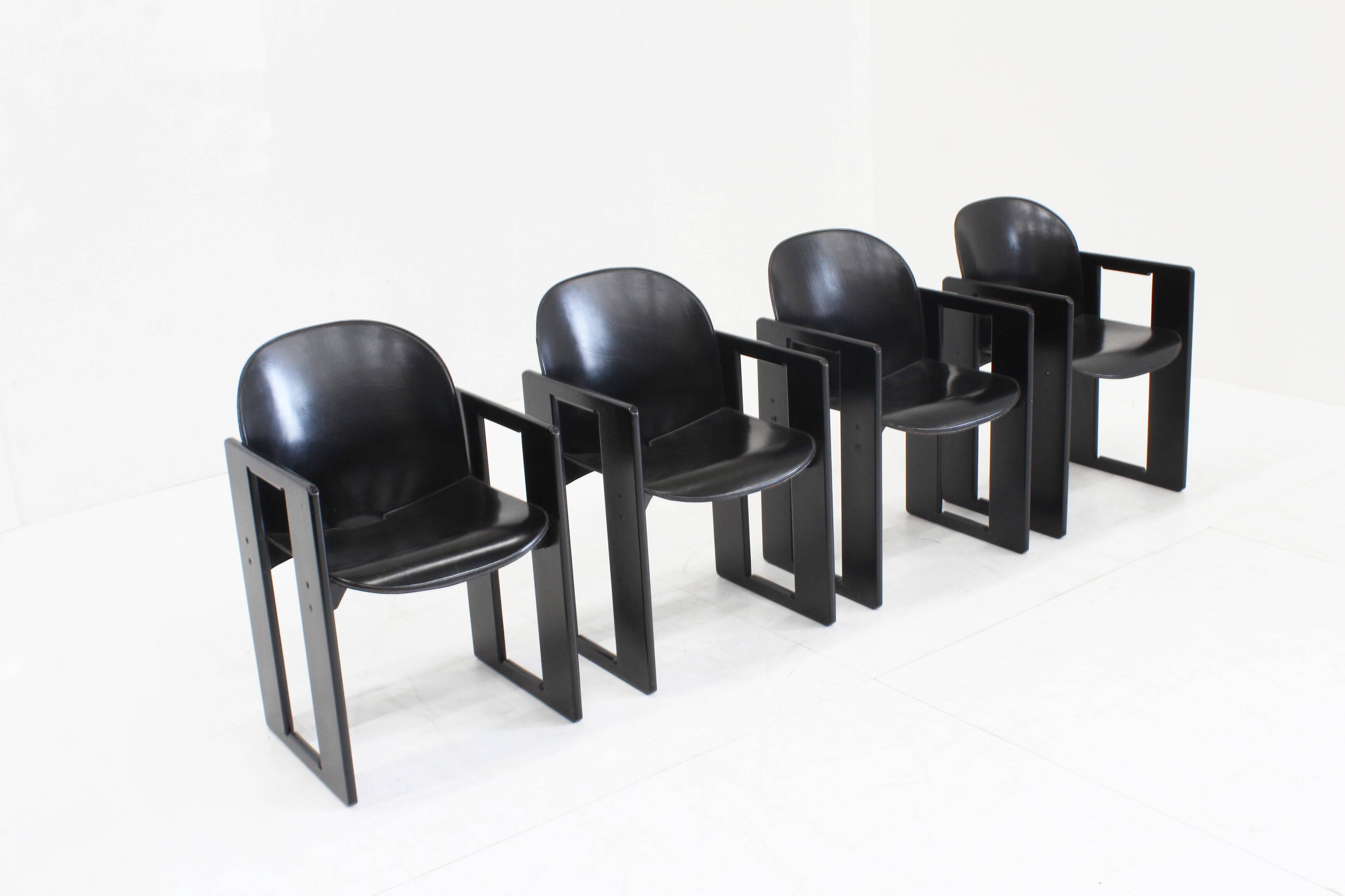 Chaises de salle à manger en cuir noir Dialogo par Afra et Tobia Scarpa pour B&B Italia
