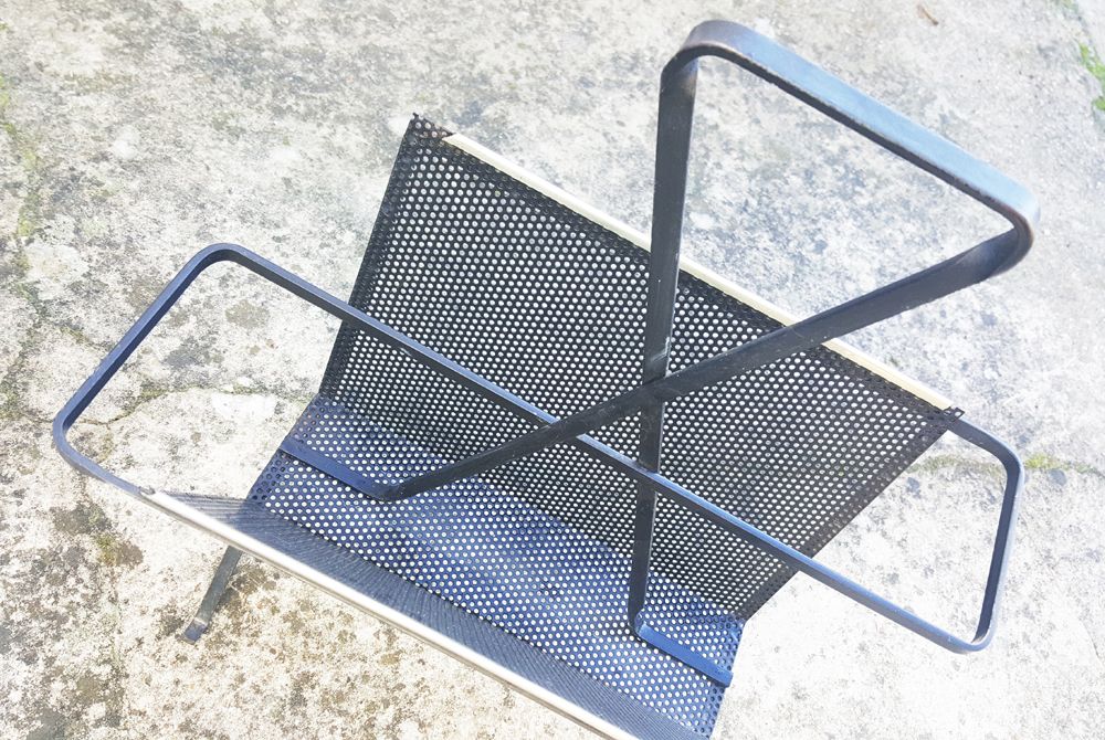 Magazine rack, 60