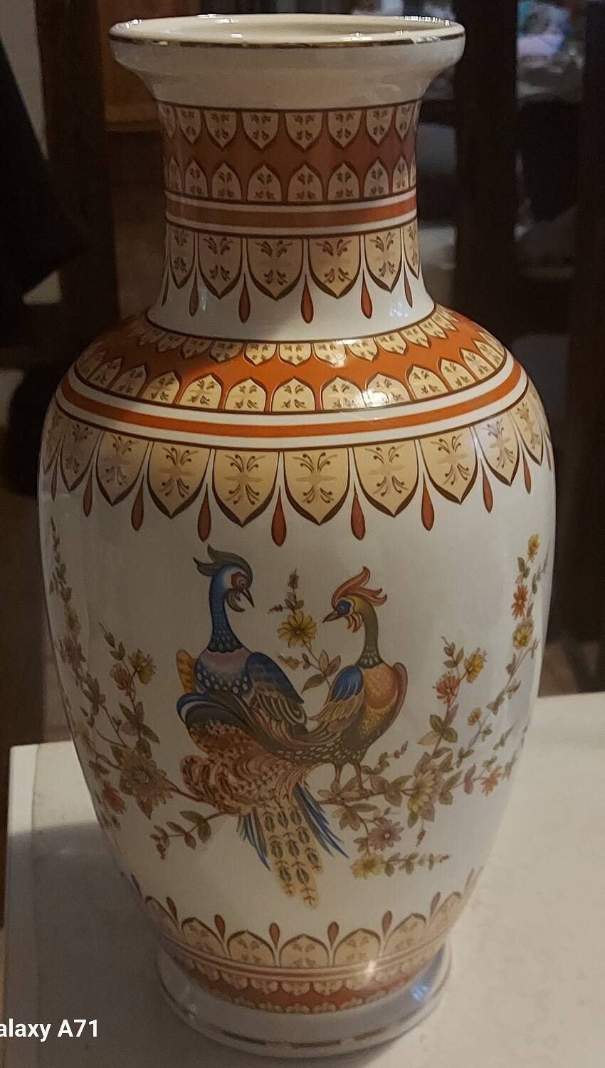 Japanese style porcelain vase signed FG