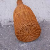 Bouteille en rotin vintage