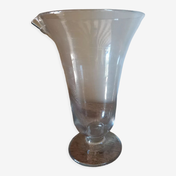 Vase en verre gradué 1930