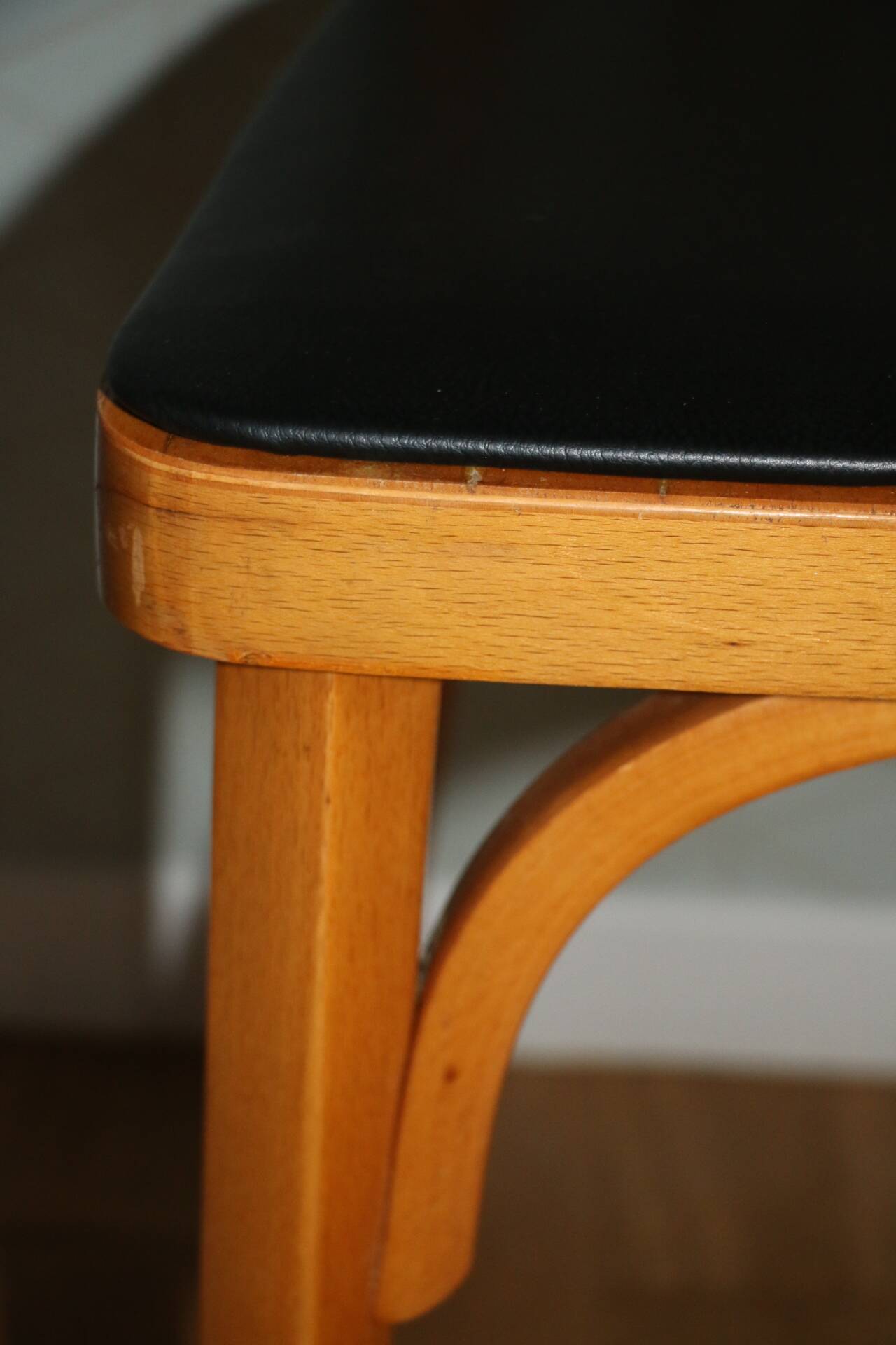 10 baumann chairs no. 12 black faux leather light beech