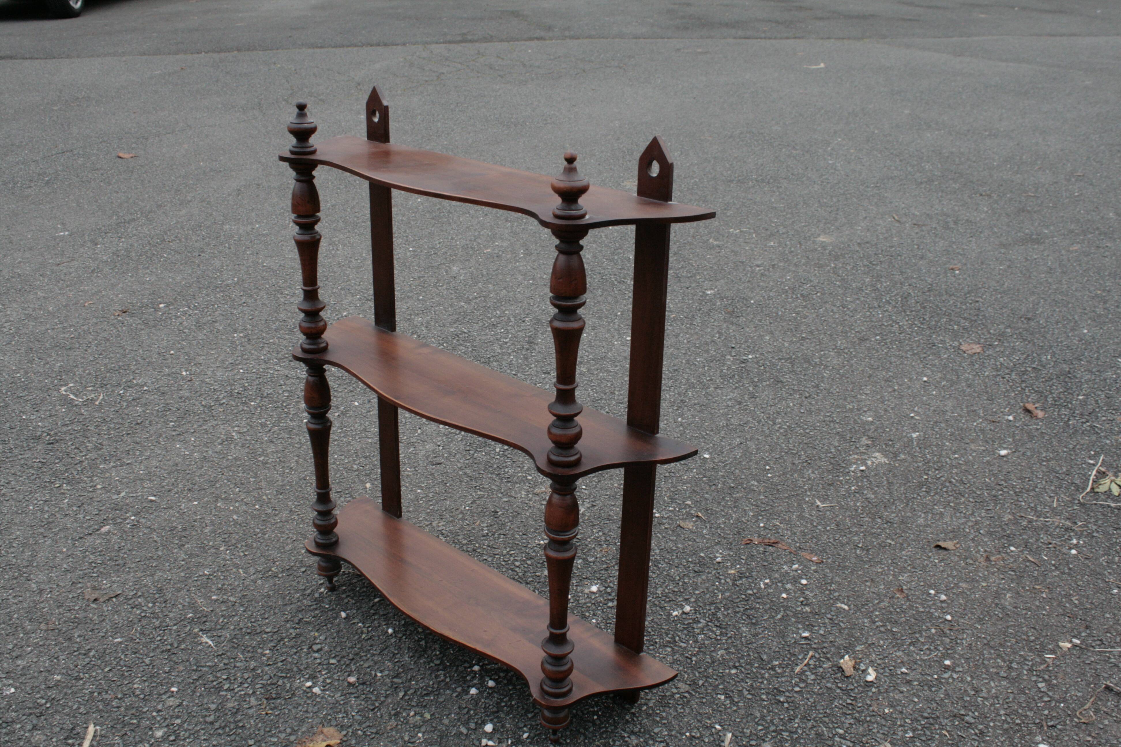 Napoleon III style shelves