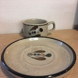 Adorable vintage stoneware coffee cup made in Korea