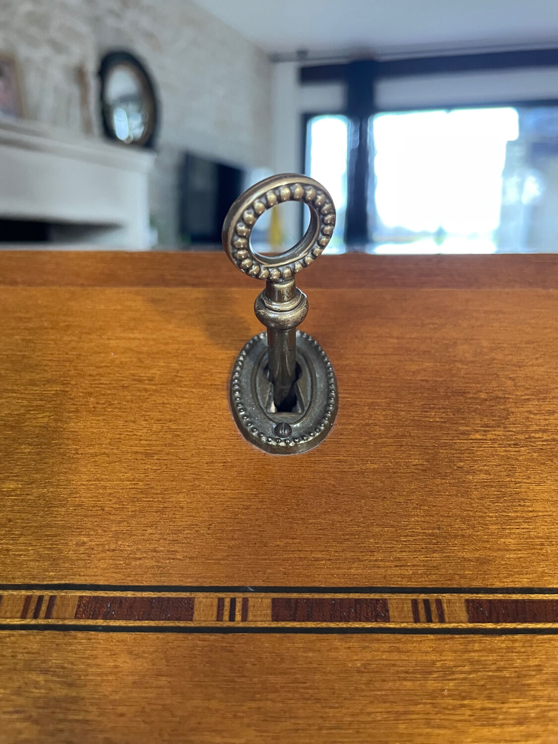 Secretary with drop-leaf in Louis XVI style – patinated wood and interior co