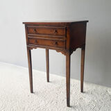 Table d’appoint, de chevet, antique