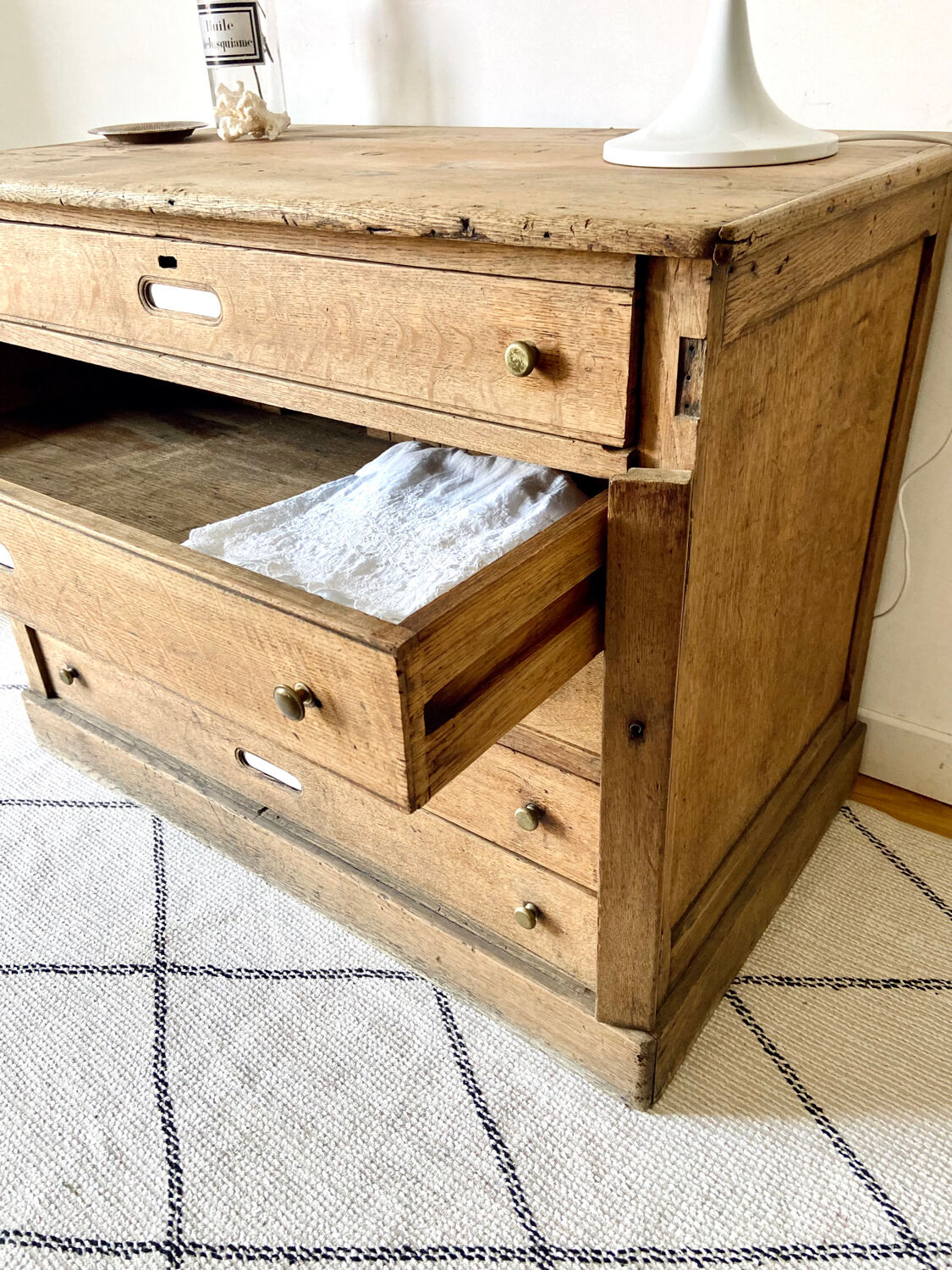 Oak professional furniture - Chest of drawers