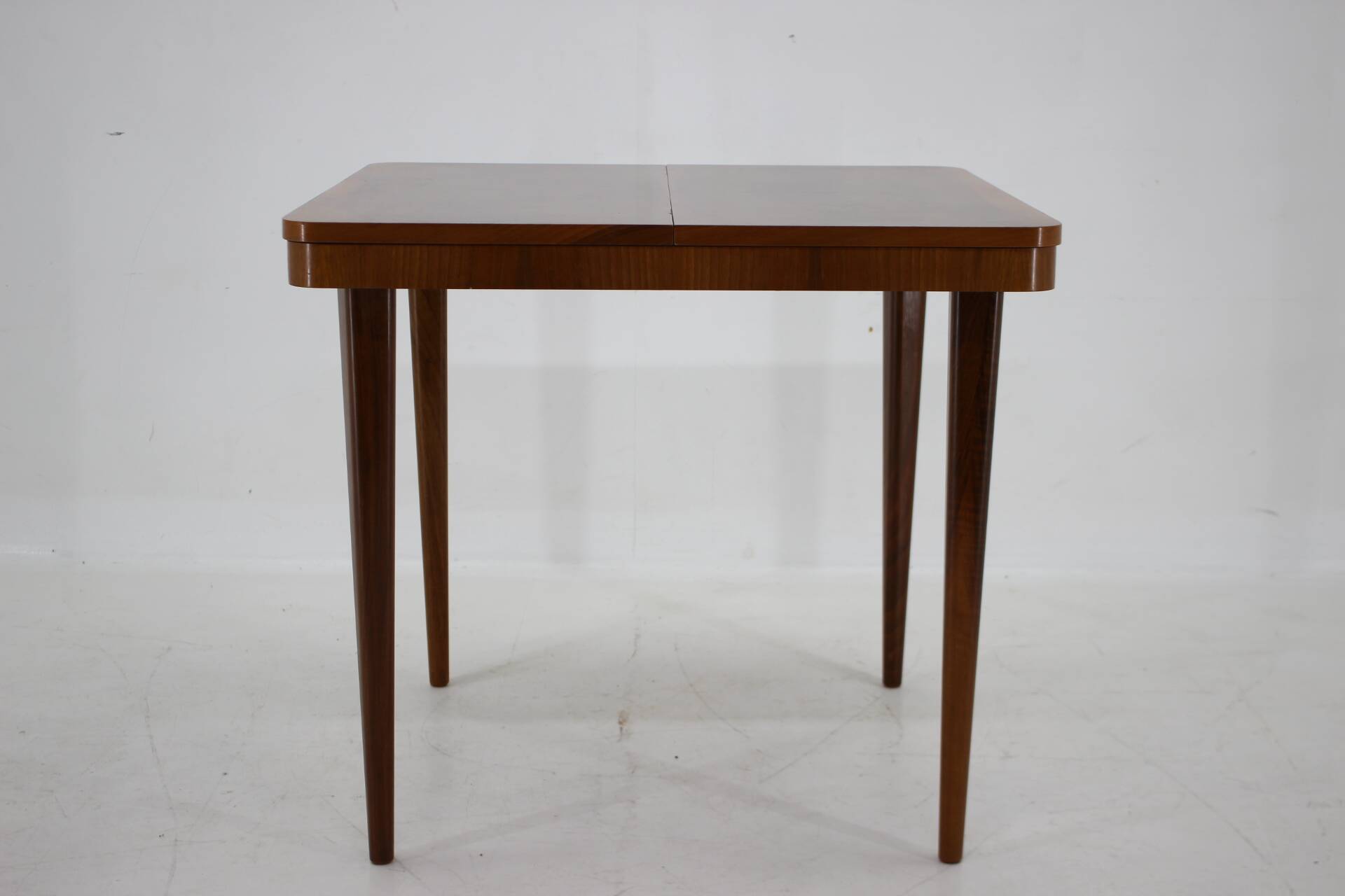 1940s Jindrich Halabala Extendable Dining Table in Walnut, Czechoslovakia