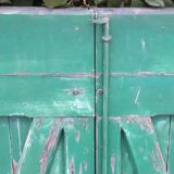 Paire de volets H125xL87cm anciens en sapin peint