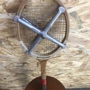 Old tennis racket Slazenger wood metal protection zephyr vintage