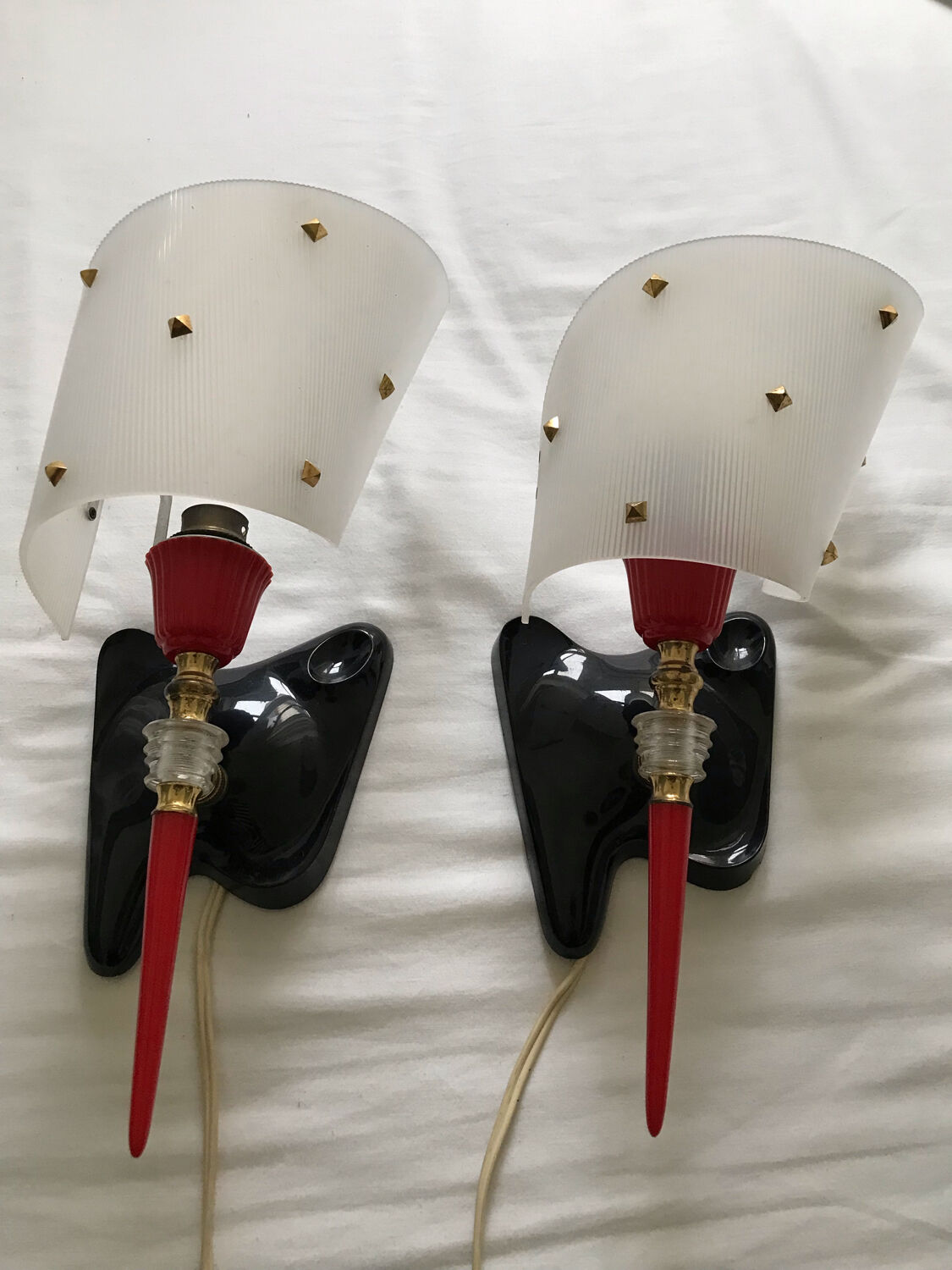 Duo of vintage 50s-60s wall lights