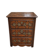 Louis XIV commode in oak – Sculpted decoration and bronze fittings – 18th century