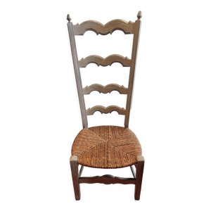 Chaise paillée